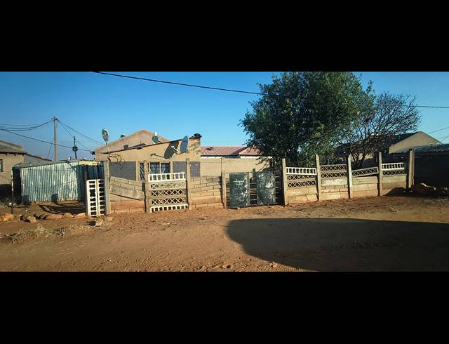 1 BEDROOM HOUSE FOR SALE IN TSHEPISONG